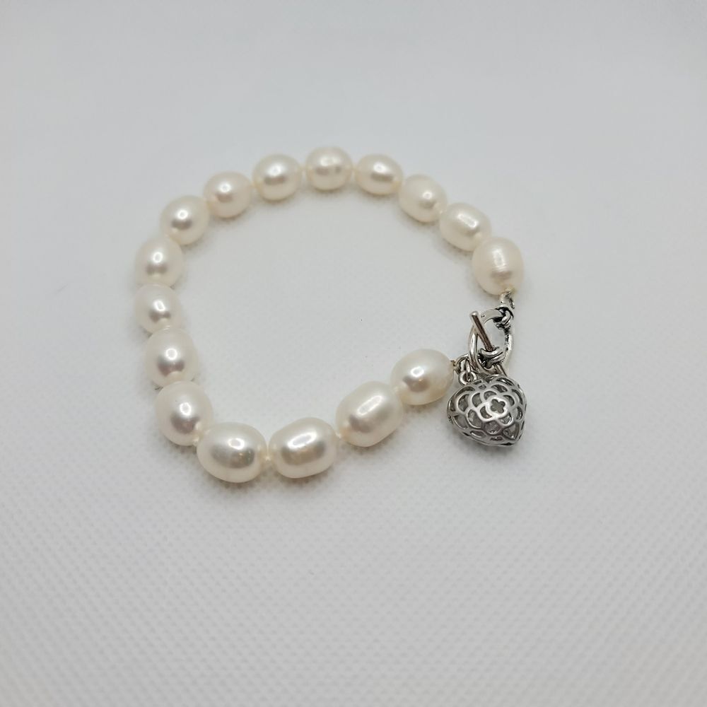 UNBRANDED Faux Pearl Bracelet 